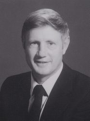 Mnr. F.J. Schreuder (1973-1983)